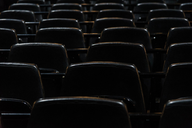 Coronavirus : bientôt la fin de la distanciation physique dans les salles de spectacle ?