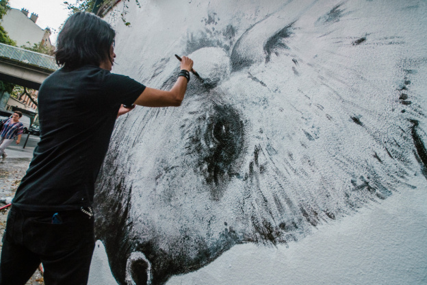 Venez peindre une œuvre avec l'artiste Ruben Carrasco à la Galerie Goldshteyn-Saatort 
