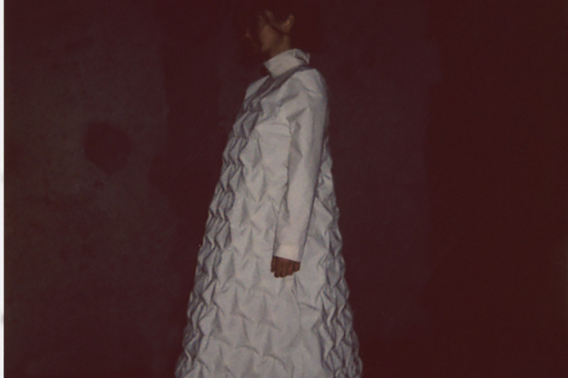 Nuit Blanche 2023 : parade de Nefeli Papadimouli au Centre d'art contemporain d'Ivry (94)