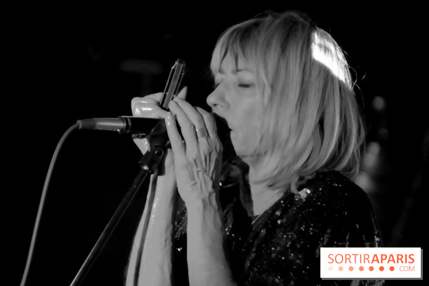 Kim Gordon en concert à Salò