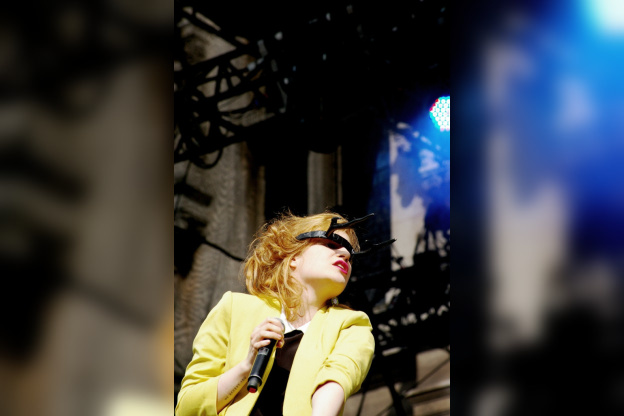 Christine and The Queens - Fnac Live 2012 - (c)Caroline Jolivet