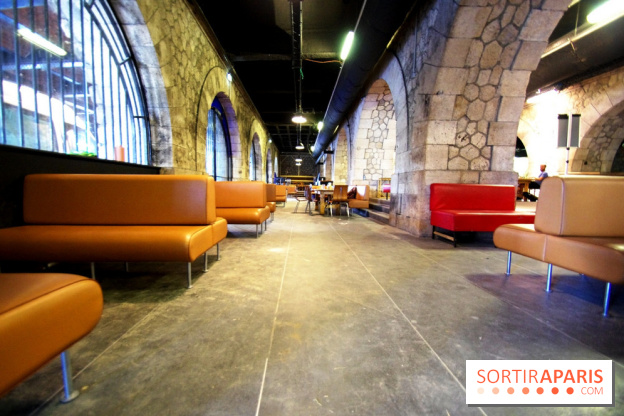 Le Génie d'Alex : lieu culturel éphémère sous le Pont Alexandre III