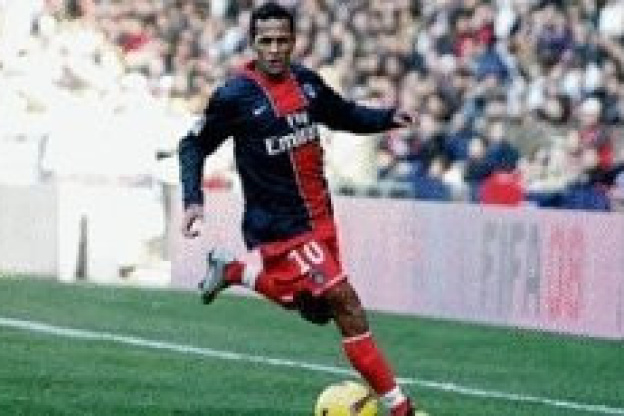 Souza souhaite revenir