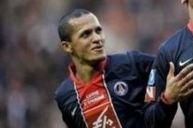 Souza définitivement transféré au Grêmio