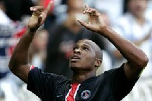 Pancrate signe à  Newcastle