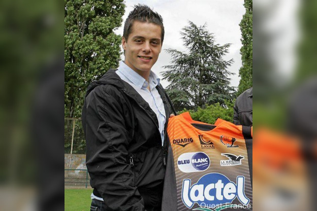 Un joueur de L2 supervisé