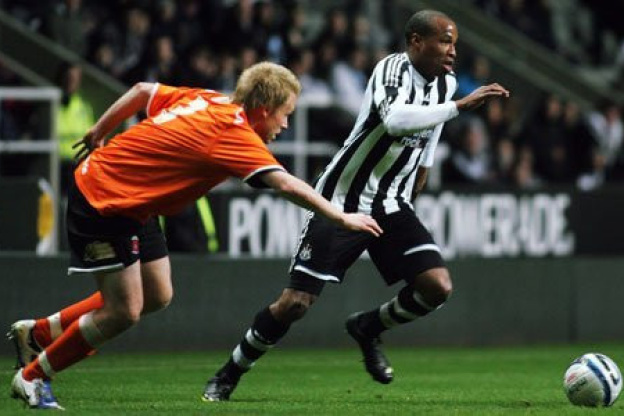 Pancrate - "Heureux à Newcastle"