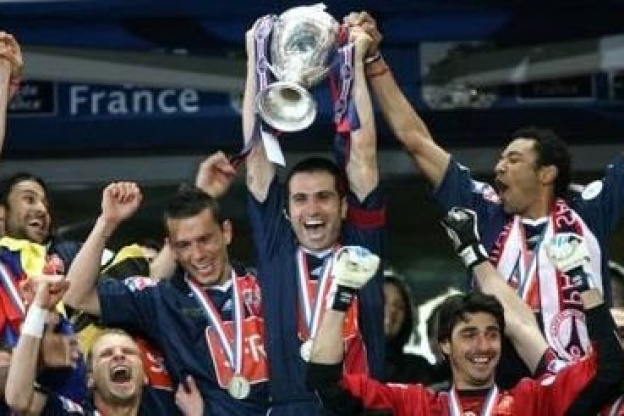 Rétro finales - 2004 et 2006