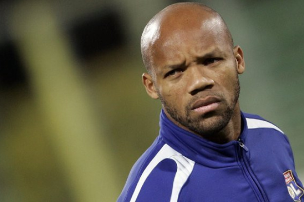 Aucun contact entre le PSG et Boumsong