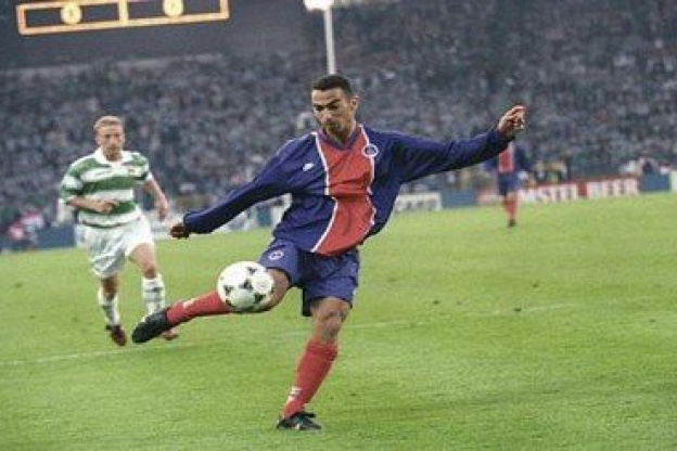 Le Saviez-vous ? - La signature de Djorkaeff