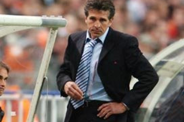 Lyon : Puel - "Un concurrent direct"