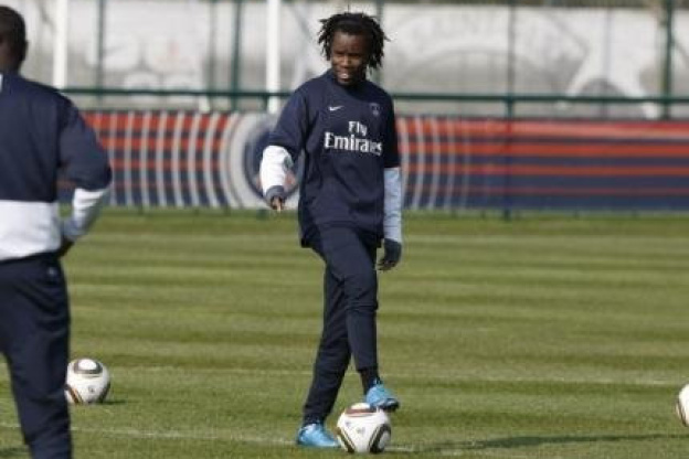 Le PSG réagit pour Luyindula