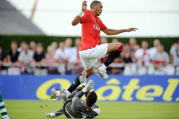 Lorient : Hoarau victime d'une entorse