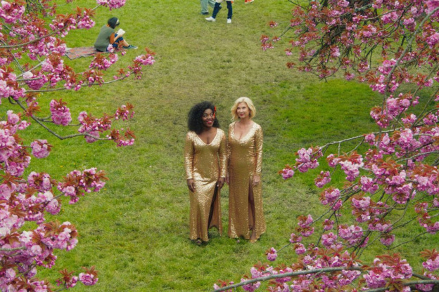 "Karaoké" : comédie déjantée avec Michèle Laroque et Claudia Tagbo au cinéma en mars 2024