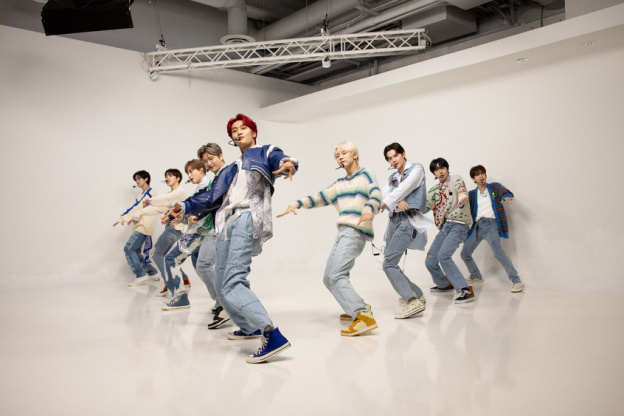 K-Pop Idols sur Apple TV+ : Plongée dans le Phénomène Mondial avec Jessi, CRAVITY et BLACKSWAN