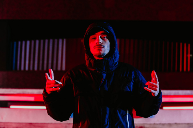 McWalter – L'agent secret loufoque de Mister V arrive sur Prime Vidéo