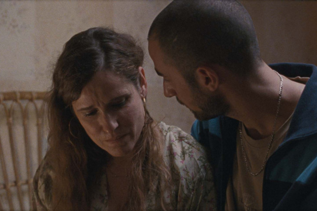 Vers un pays inconnu, un drame sur l’exil et la survie