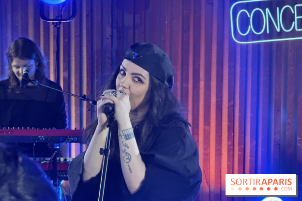 Hoshi enflamme le Studio Ferber pour un concert Très Très Privé RTL2 : on y était on vous raconte