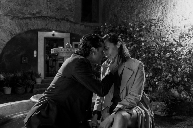 In the Hand of Dante : Oscar Isaac, Gal Gador