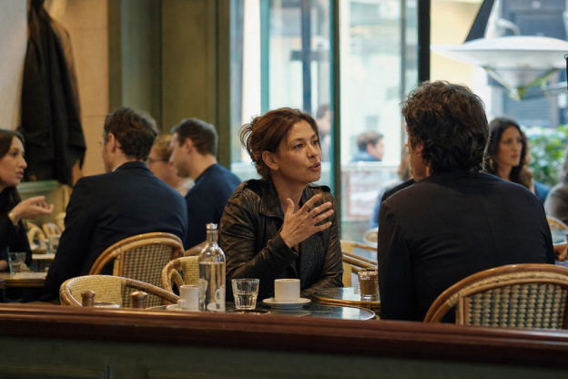 Cinéma : pourquoi les figurants font-ils semblant de parler ?