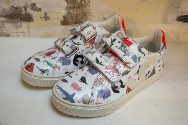 VEJA x Olivier Jeffers : des baskets éthiques et colorées