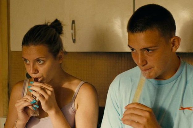 Il pleut dans la maison : Un drame-comédie sur l'adolescence à la Semaine de la Critique à Cannes