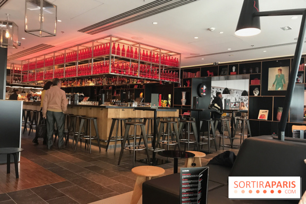 Le CitizenM dévoile CloudM, son Skybar