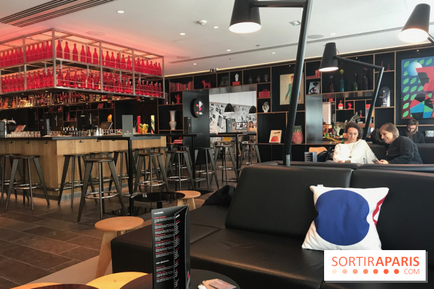 Le CitizenM dévoile CloudM, son Skybar