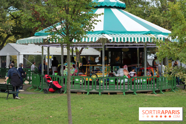 Le Village des Manèges provisoire du Jardin d'Acclimatation