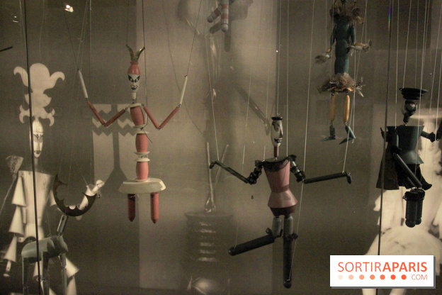 Exposition DADA au Musée de l'Orangerie - marionnettes pour Le Roi Cerf, Mel Myland et Sabine Gysin d'après Sophie Taeuber (1918), 1993