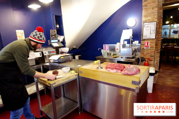 Bidoche : la boucherie qui cache un restaurant à Paris