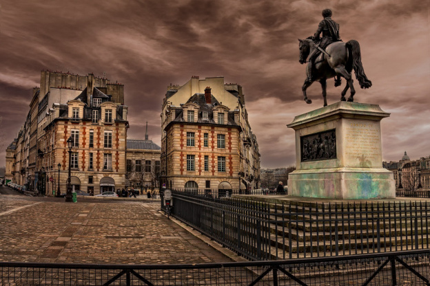 Visite de Paris sur les traces d'Henri IV : invitations 