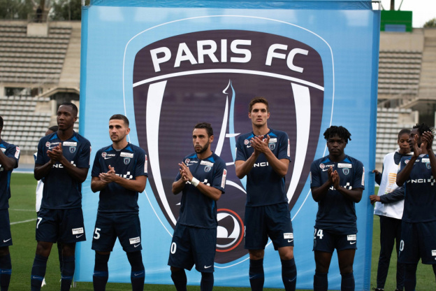 Paris FC - Troyes au Stade Charléty en Ligue 2 