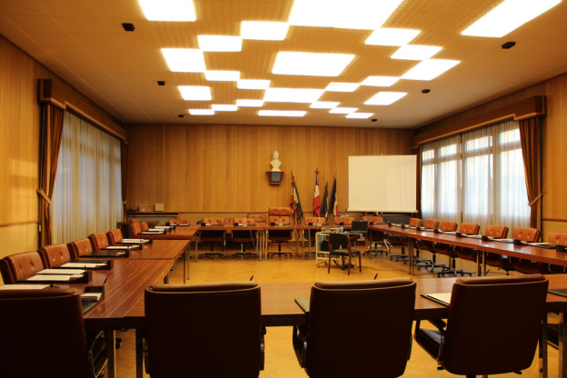 Le gouvernement favorable à l'installation des conseils municipaux élus au 1er tour 