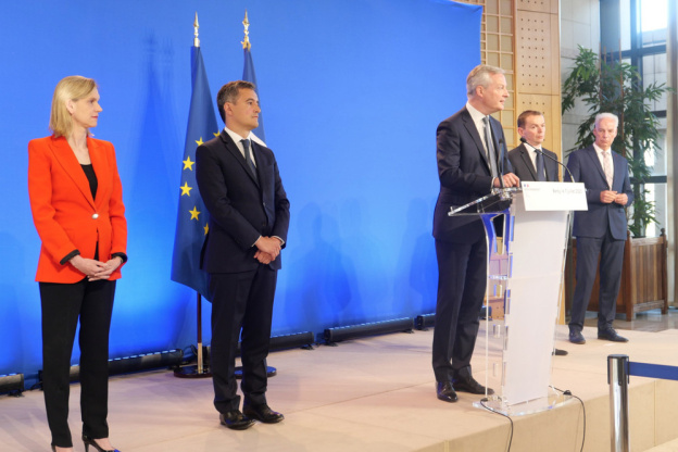 Économie : Bruno Le Maire souhaite une relance verte, industrielle et pour "les plus petits" 