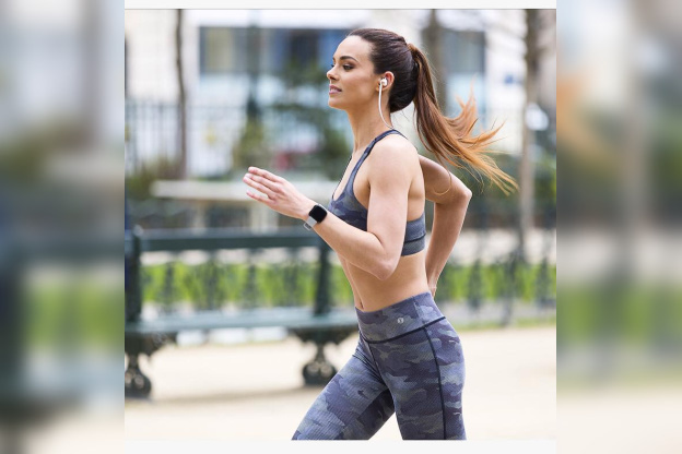 Cours de fitness gratuit avec Marine Lorphelin, ex Miss France 