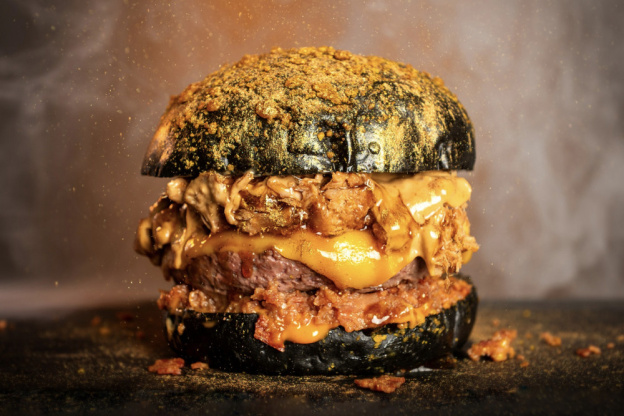 The Champions Burger, un festival de 20 food trucks avec des burgers XXL à Val d'Europe