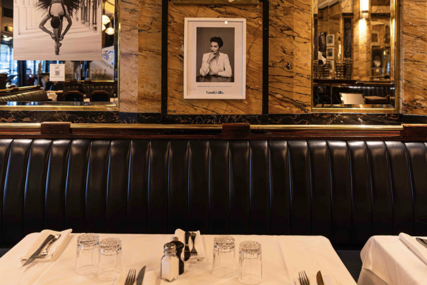 La petite histoire des grands restaurants de Paris : Le Vaudeville, le charme Art Déco