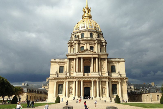 L'Eglise du Dôme des Invalides et l'Eglise Saint-Louis-des-Invalides