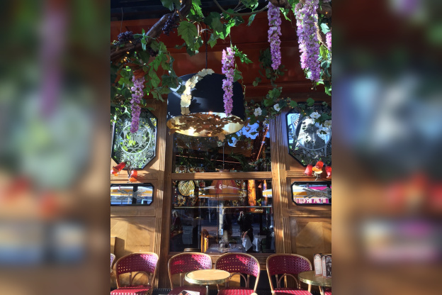 Le Dôme Montparnasse redécoré par le designer Axel Huynh