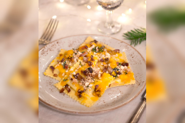 La recette des Ravioloni di zucca e amaretti de Fabrizio Cosso, chef d'Eataly Paris