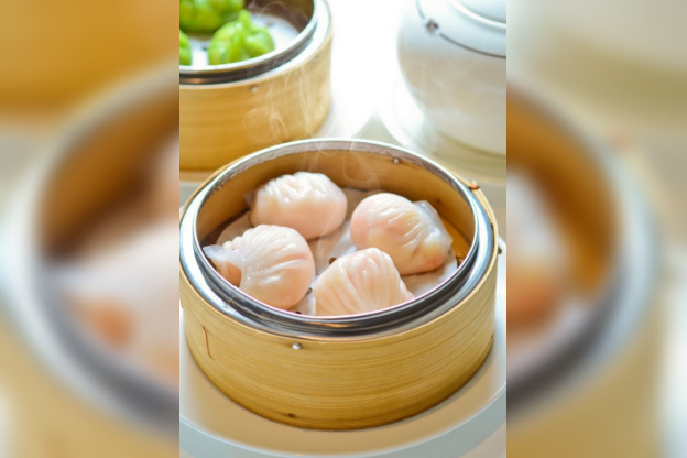 La recette des raviolis de crevettes vapeur de Spring Moon