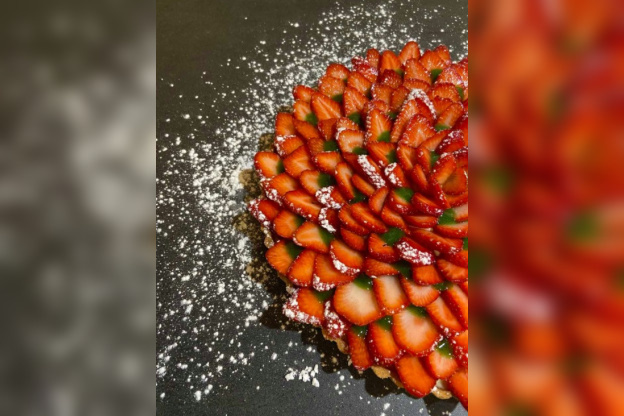 La recette de la tarte aux fraises et son gel de persil du chef Thomas Danigo