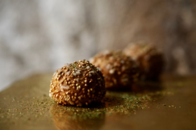 Pâtisseries chics et cocktails en pairing au Syndicat