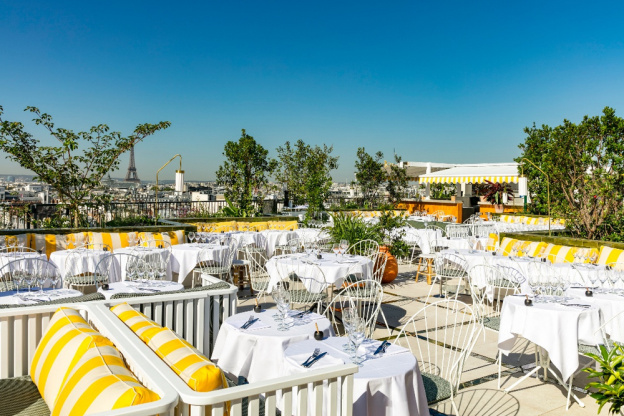 Perruche, le bar-restaurant en rooftop du Printemps Haussmann