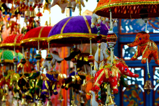 Diwali 2023 à Paris : Programme et animations pour la fête indienne