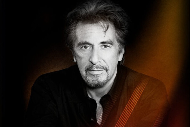 Al Pacino en la Salle Pleyel en abril de 2023 con Una velada con Al