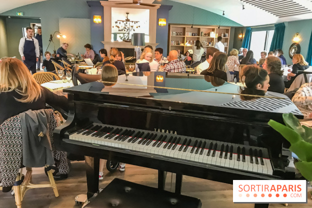 Le River Café, la péniche terrasse-restaurant se renouvelle