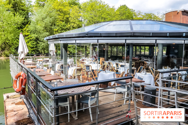 Le River Café, la péniche terrasse-restaurant se renouvelle