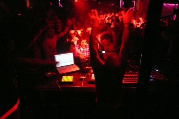 Stephane Bodzin ( Herzbult)